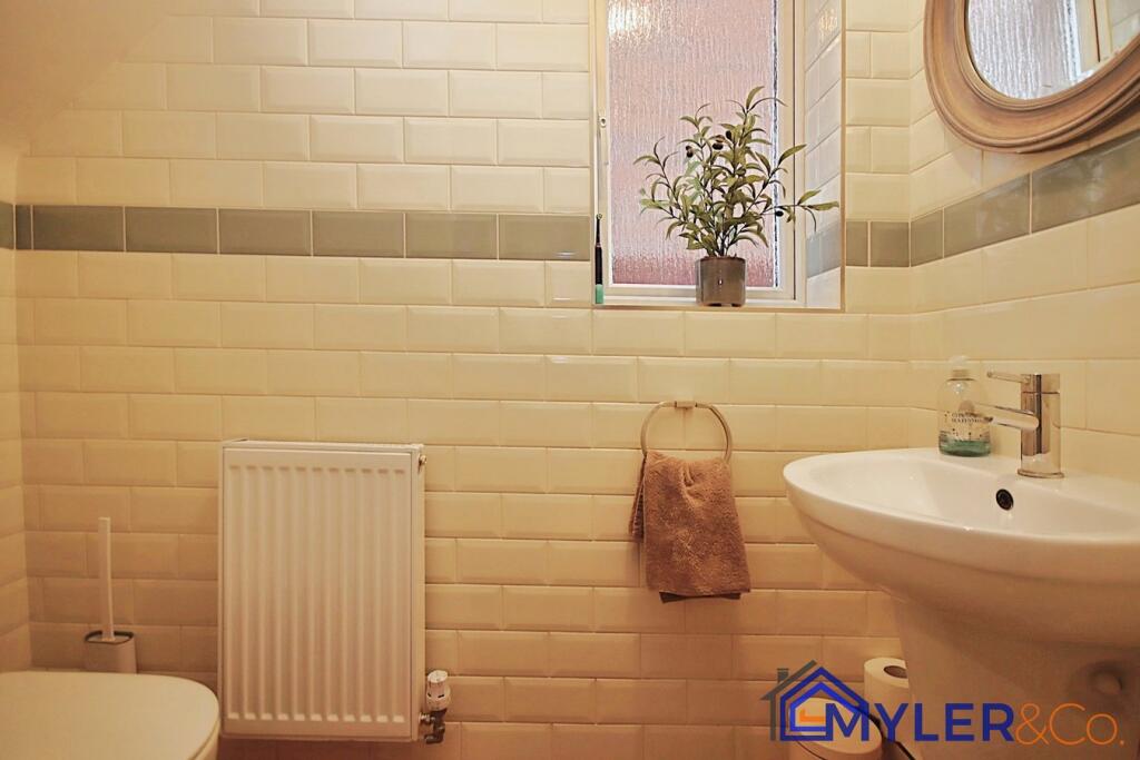 Latimer Close, Widnes, WA8 - Widok 5