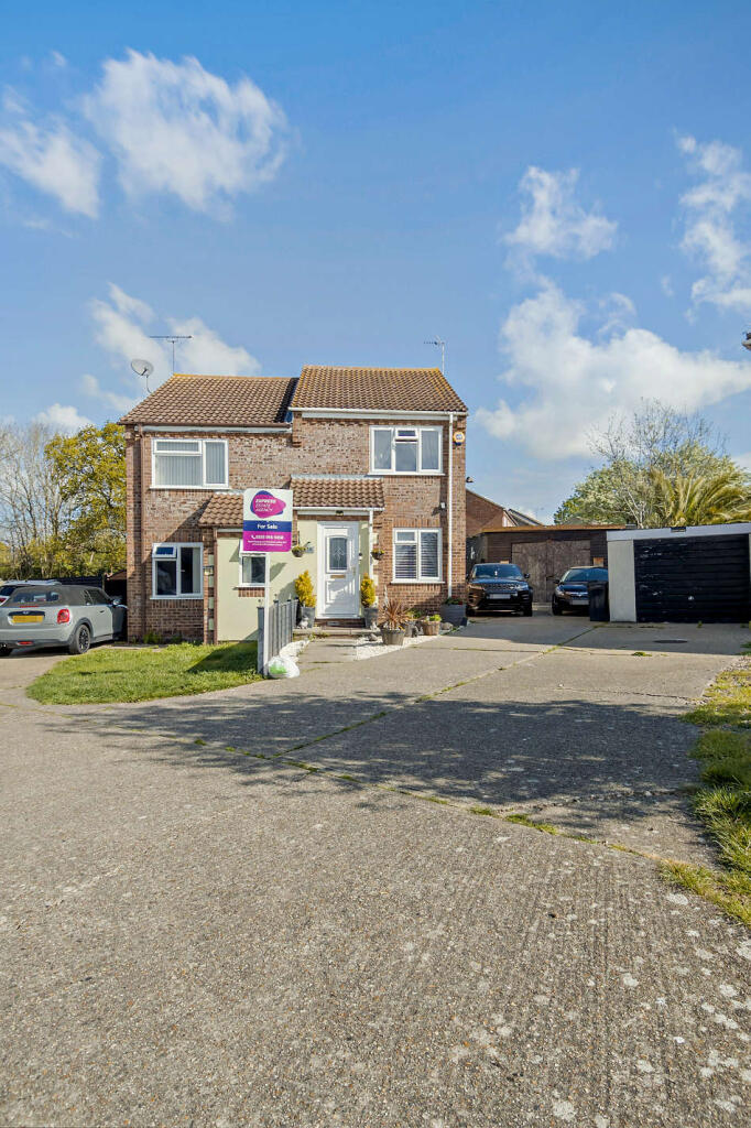 Main image of property: Washington Road, Dovercourt, Essex