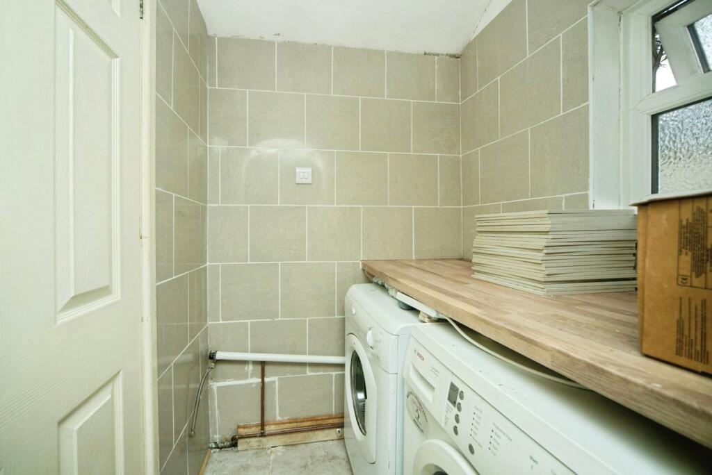 Apartment in Ilminster, Somerset - View 5