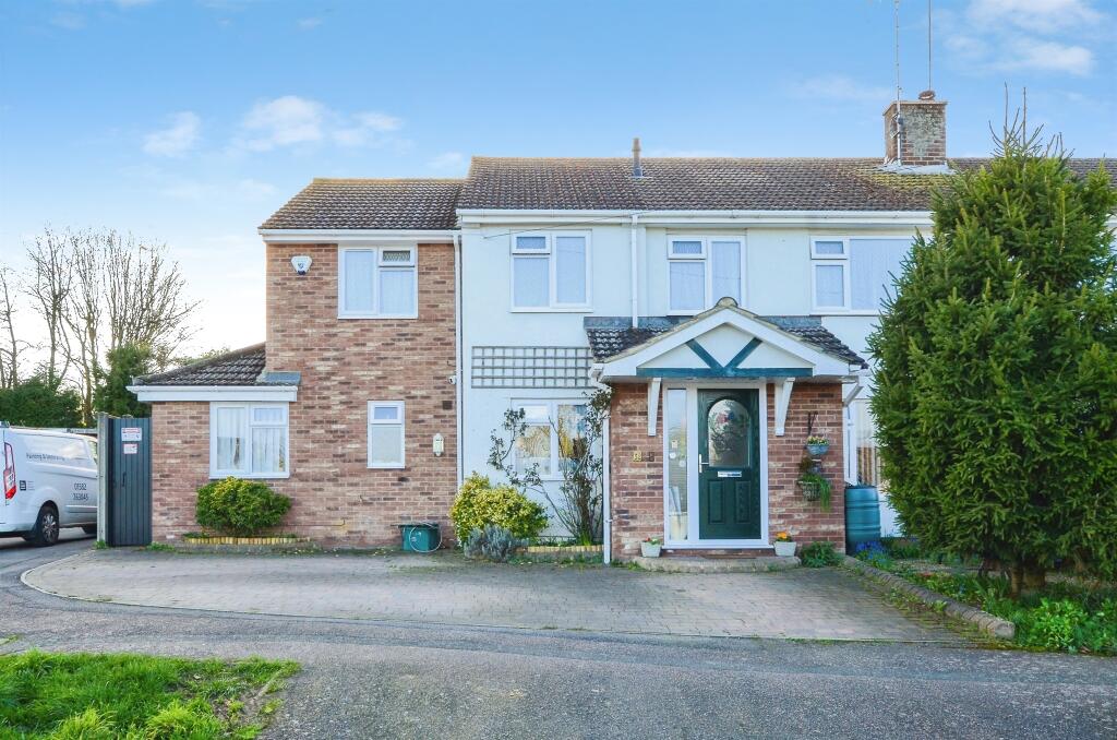 Additional image 19 of Wroxham Way, Harpenden