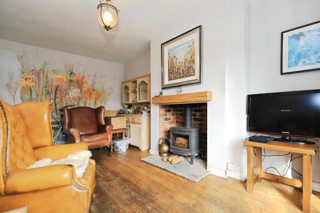 House in Wolverhampton, Heath Park, Heath Town - View 5