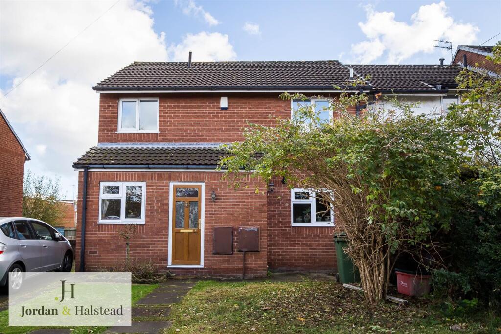 Main image of property: Quay Side, Frodsham, Cheshire, WA6