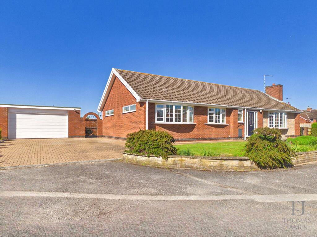 3-bed detached on Foredrift Close, Gotham, NG11, £550,000