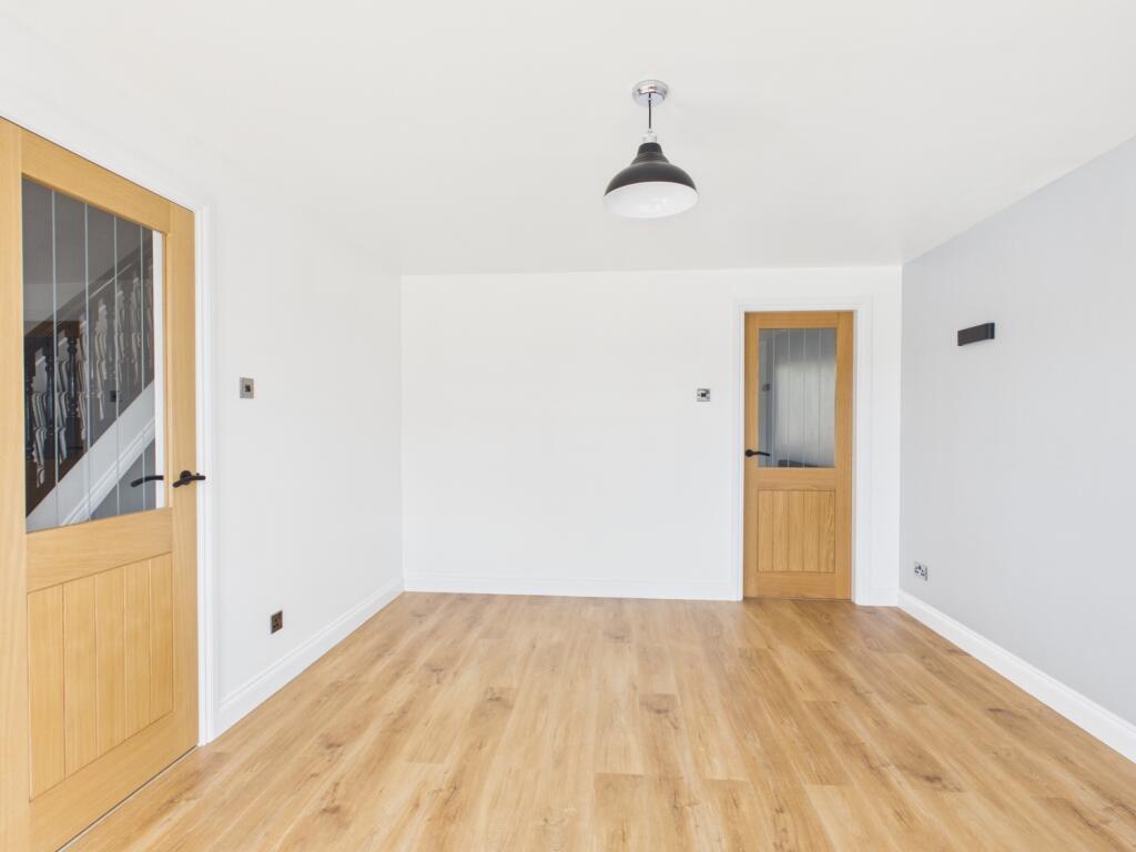 House in Tameside, Hollins - View 4