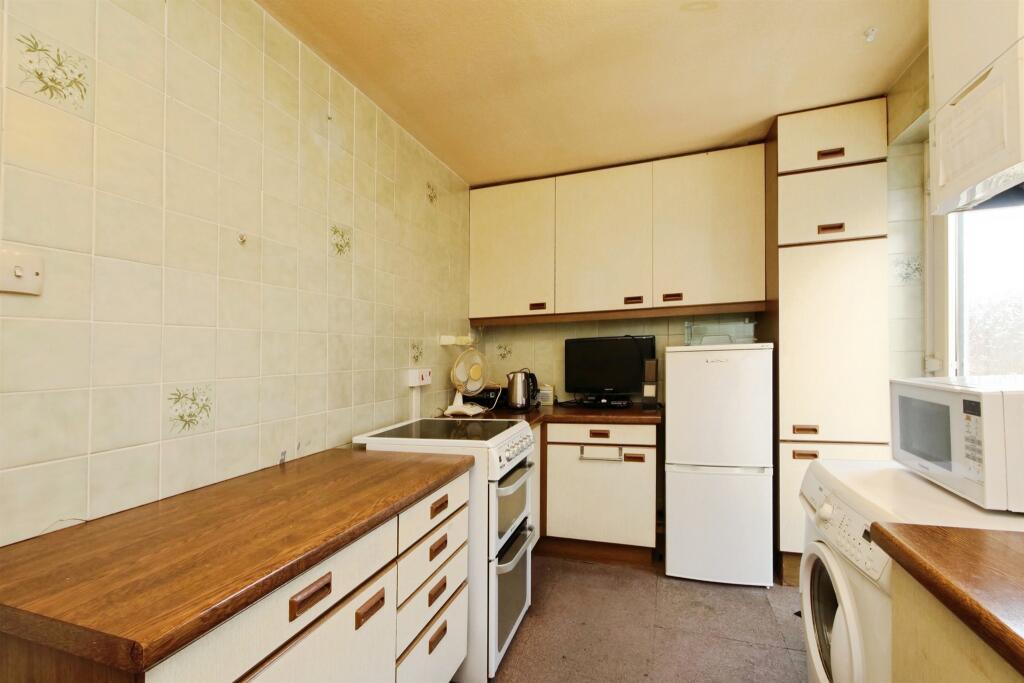 House in York, Clifton Park, Rawcliffe - View 2
