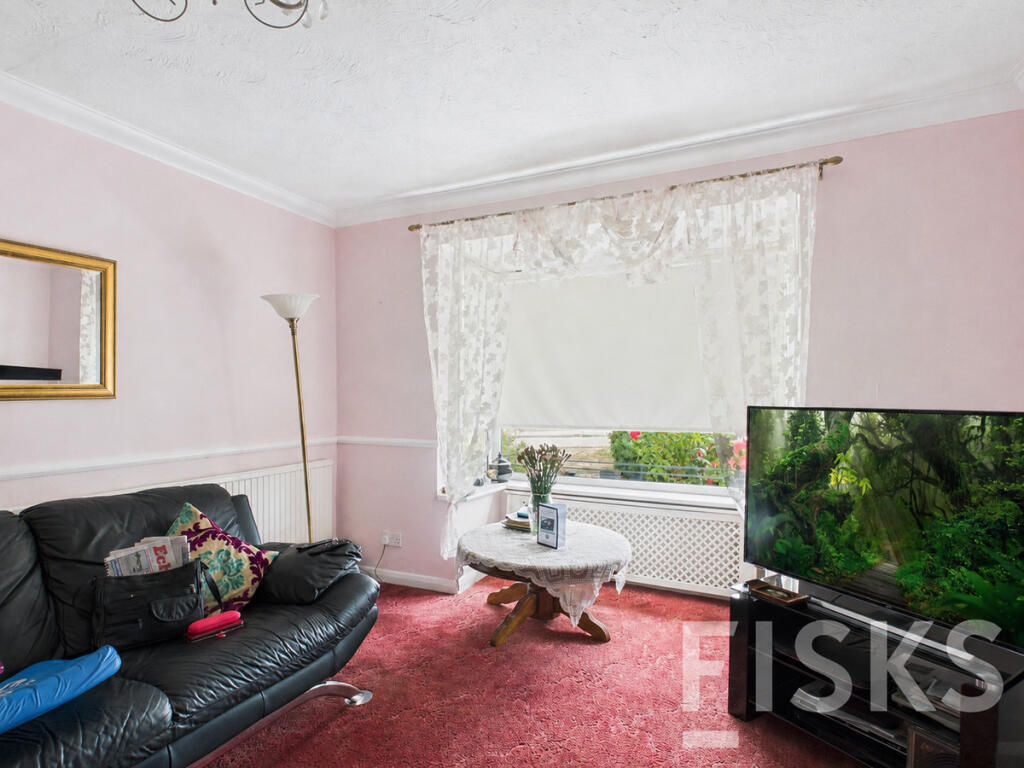 House in Castle Point, Canvey Island - View 5