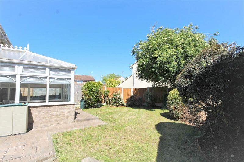 Rowhedge, Hutton, Brentwood photo 3
