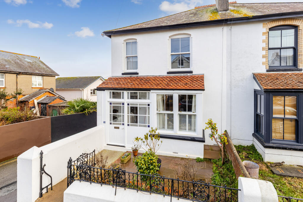 Main image of property: Waverley Road, Kingsbridge, Devon