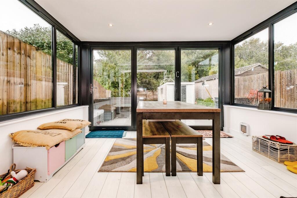 Boundary Road, Lancing photo 5