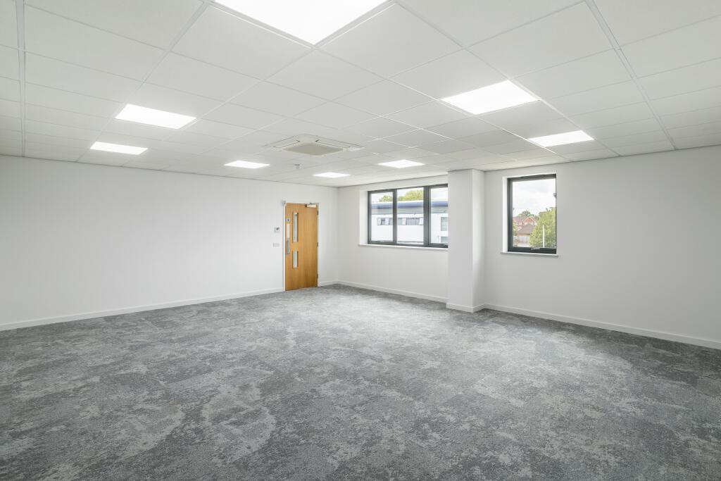 Units A to D Elstree Trade Park-56.jpg