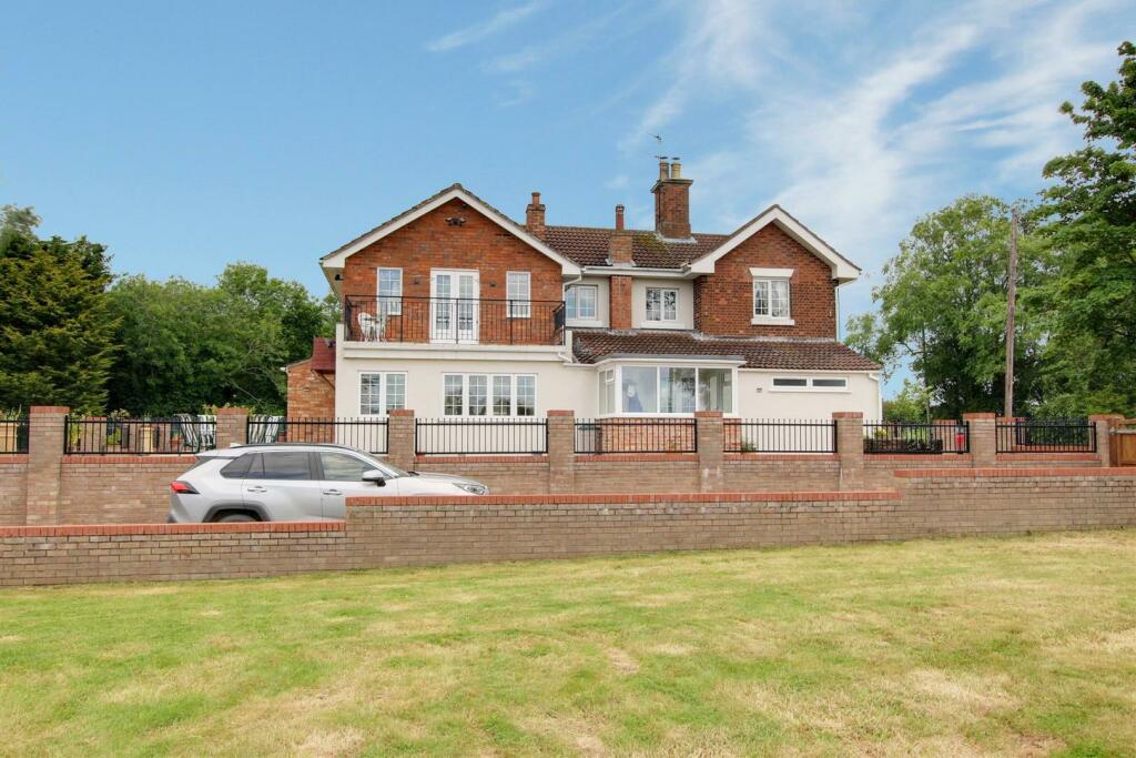 Main image of property: Authorpe, Louth