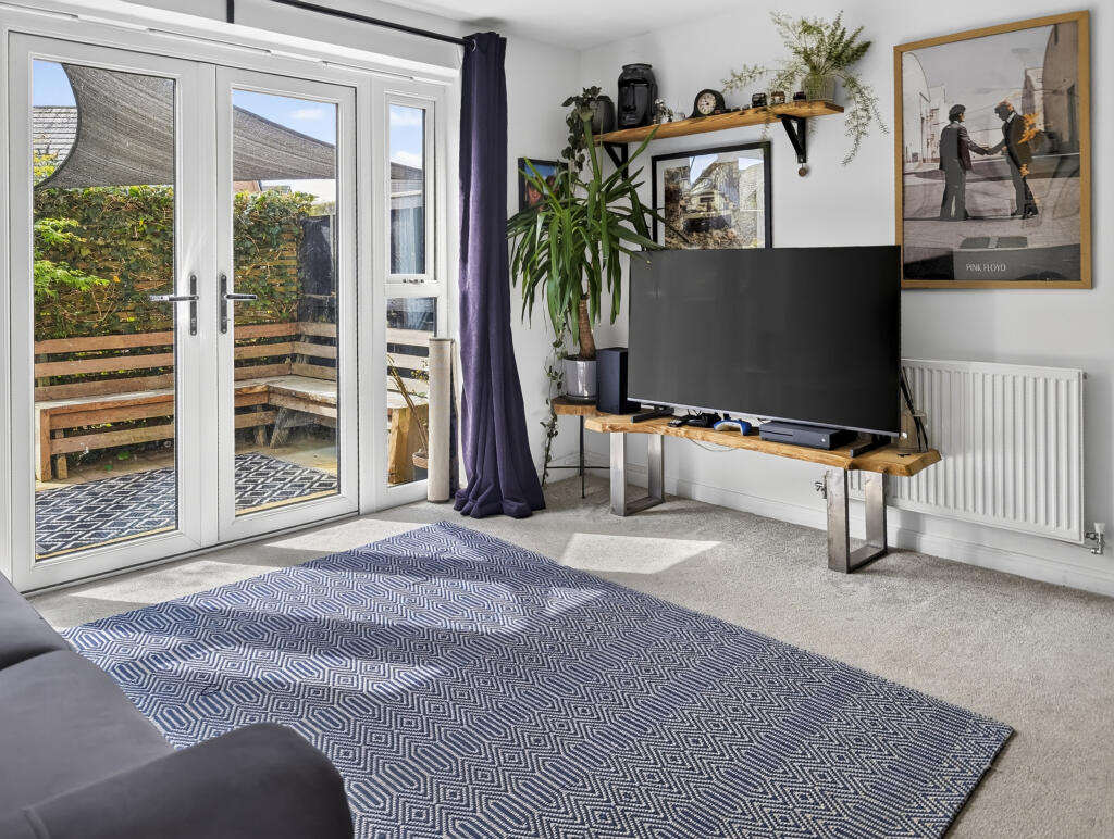Greystone Walk, Cullompton, Devon, EX15 1GZ photo 4