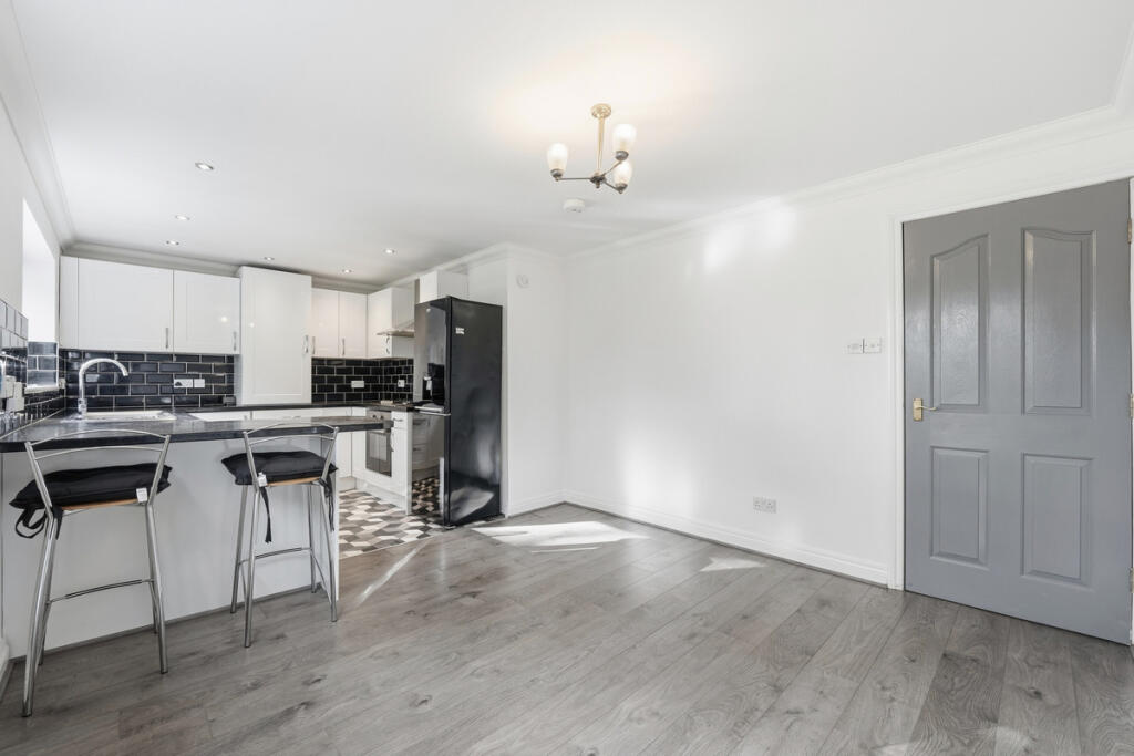 Apartment in Stockport - More