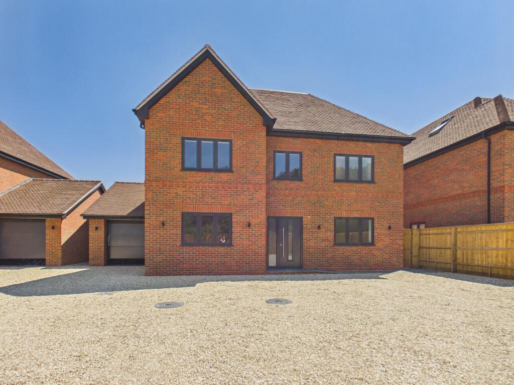Main image of property: Aldermaston Road, Pamber Green, Tadley, RG26