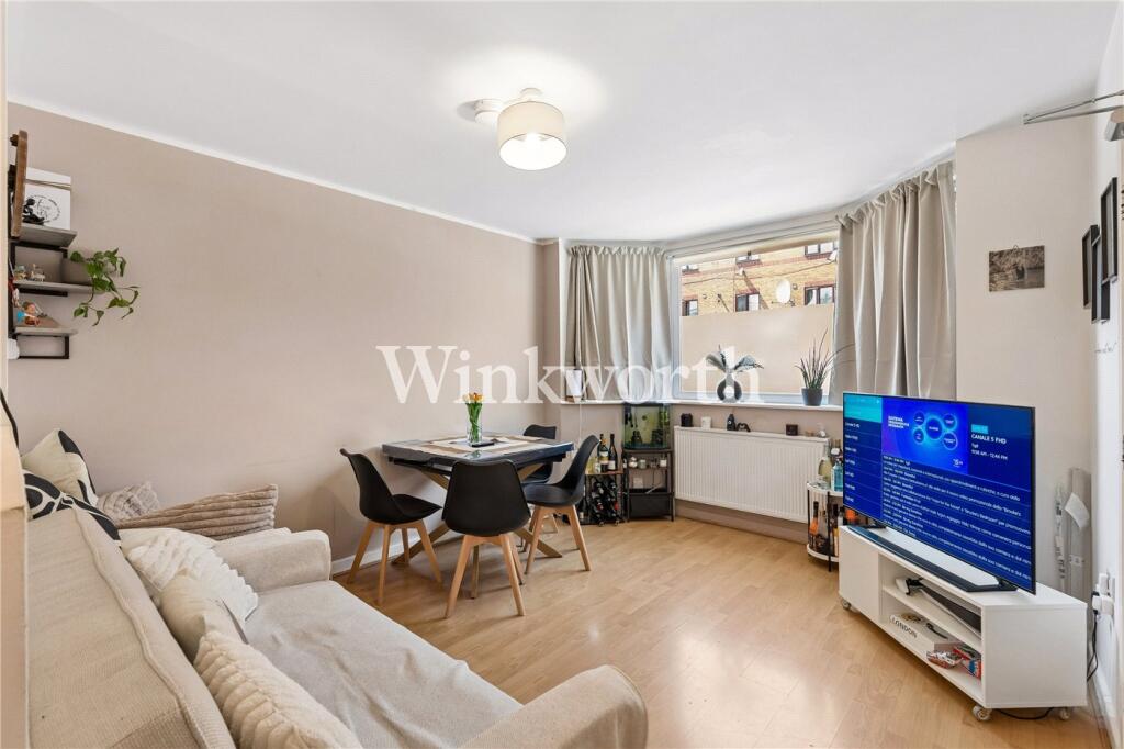 Esin Court, 1-9 Ventnor Terrace, Broad Lane, N15 - View 2