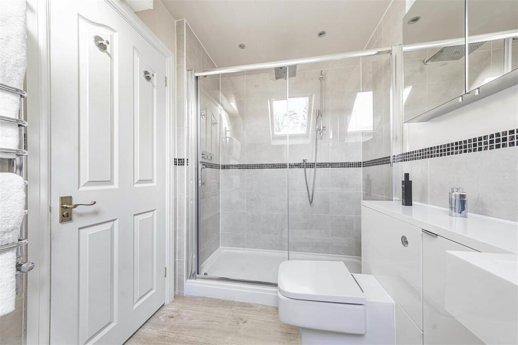 Additional image 15 of Hampstead Close, Bricket Wood, St. Albans