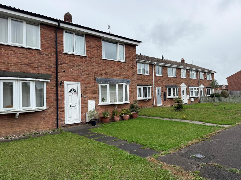 Main image of property: Stranraer Close, Mansfield Woodhouse, NG19