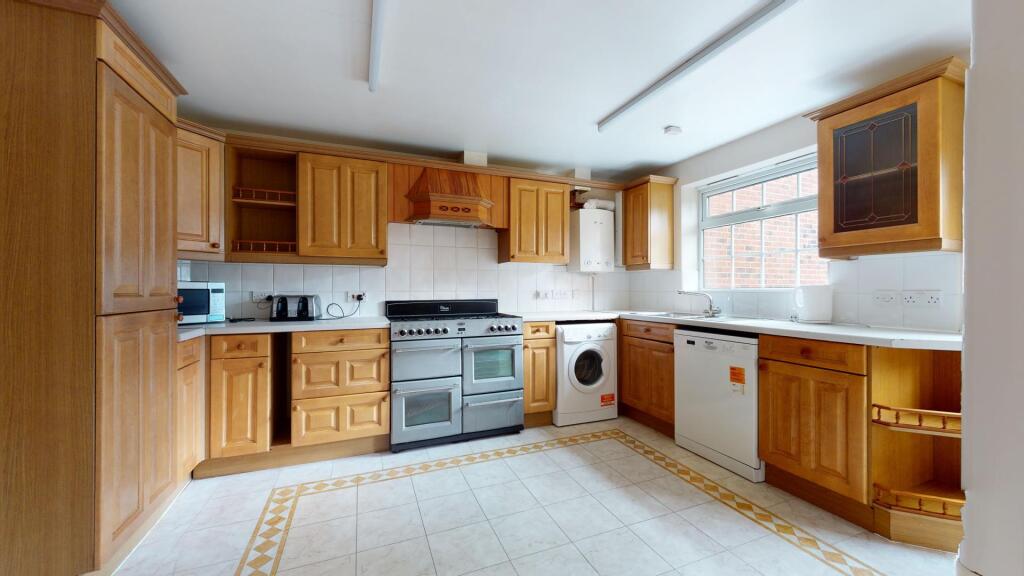 House in Leicester - View 4