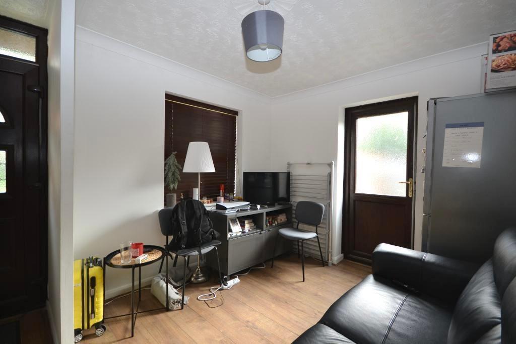 House in Milton Keynes - View 5