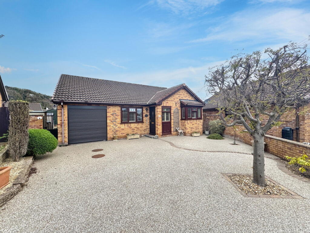 Main image of property: Bryn Rhosyn, Abergele, Conwy, LL22 8EZ
