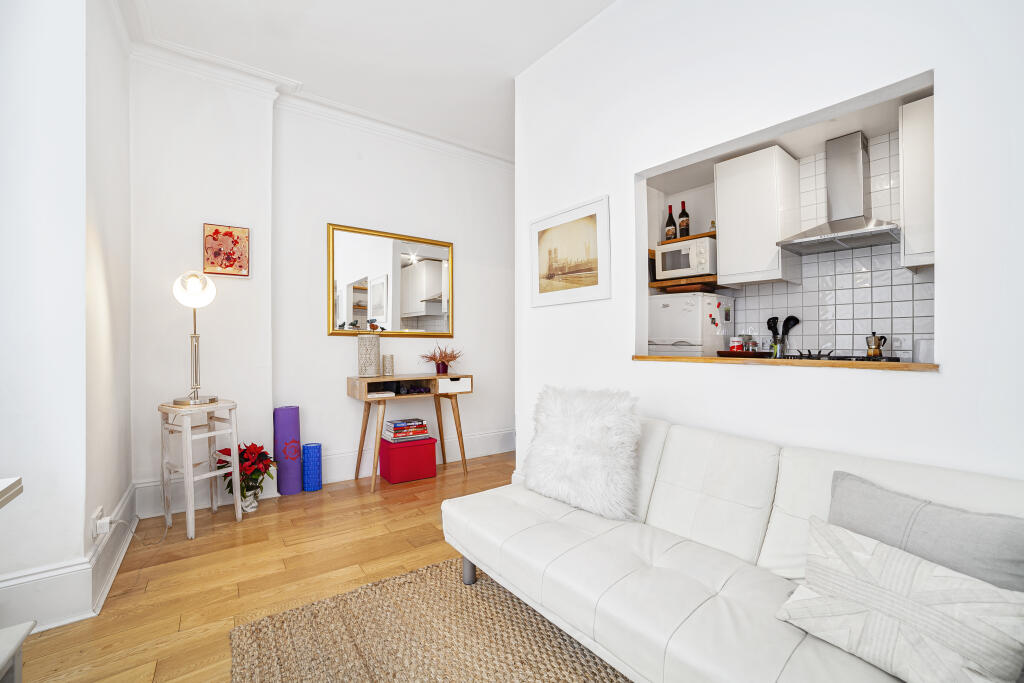 Apartment in London - View 4