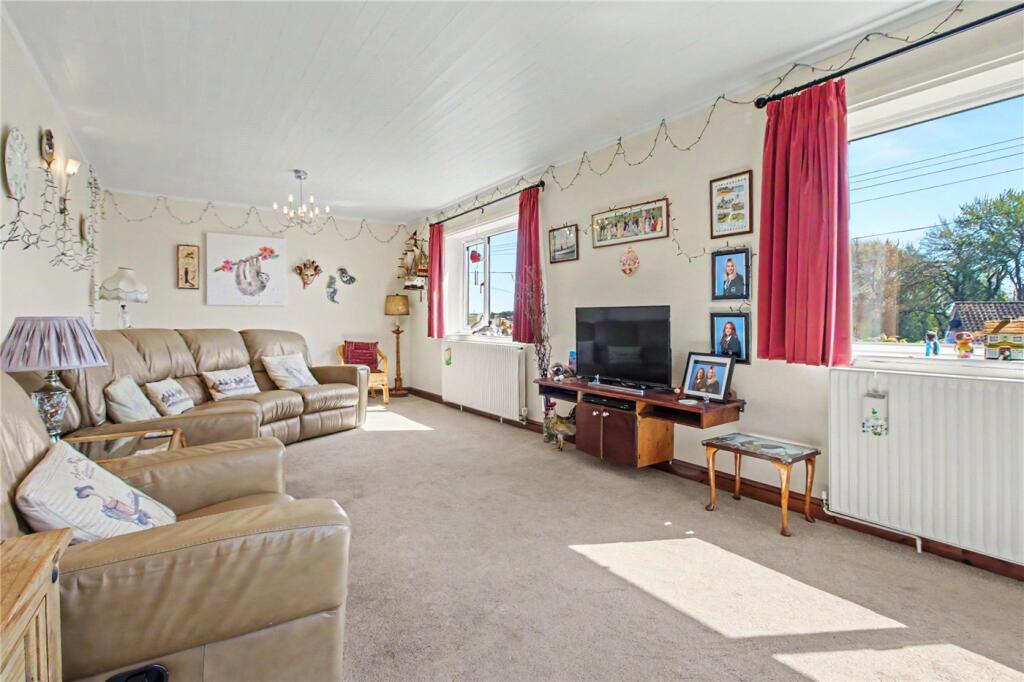 Hill Road, Reydon, Southwold, Suffolk, IP18 photo 4