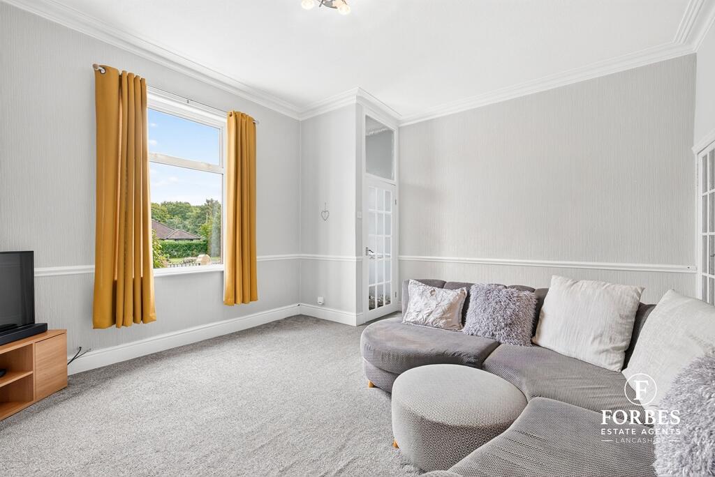 House in South Ribble, Coupe Green - View 4