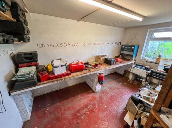Vondy's Garage
