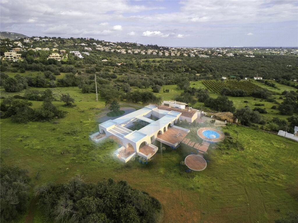 Main image of property: Poço de Amoreira, Almancil, Algarve