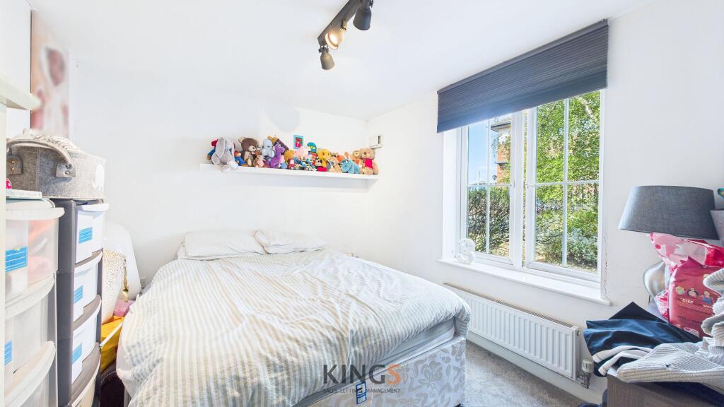 Additional image 7 of Great North Road, Hatfield, AL9