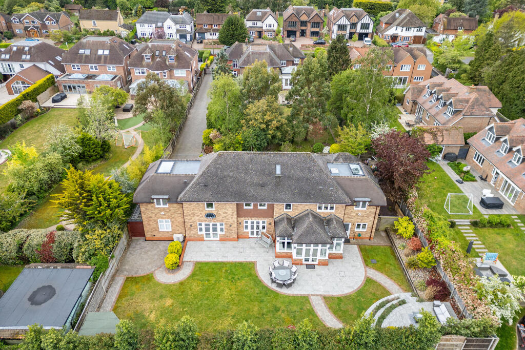 Additional image 16 of Wood End Road, Harpenden, AL5