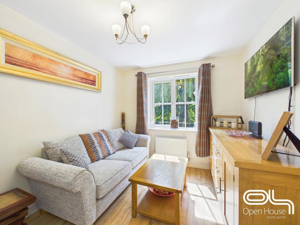 House in Stafford, Rowley Park - View 4