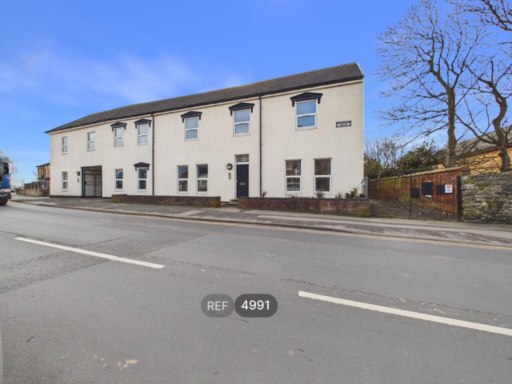 Main image of property: Queen Street, Withernsea, HU19 2JT