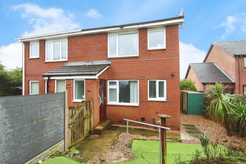 Main image of property: Foxcroft Chase, Killamarsh, Sheffield, Derbyshire, S21