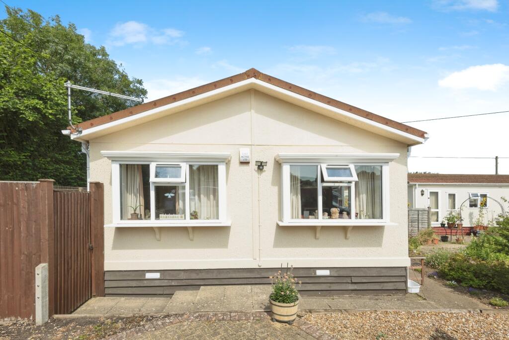 Main image of property: Fosman Close, Hitchin, Hertfordshire, SG5