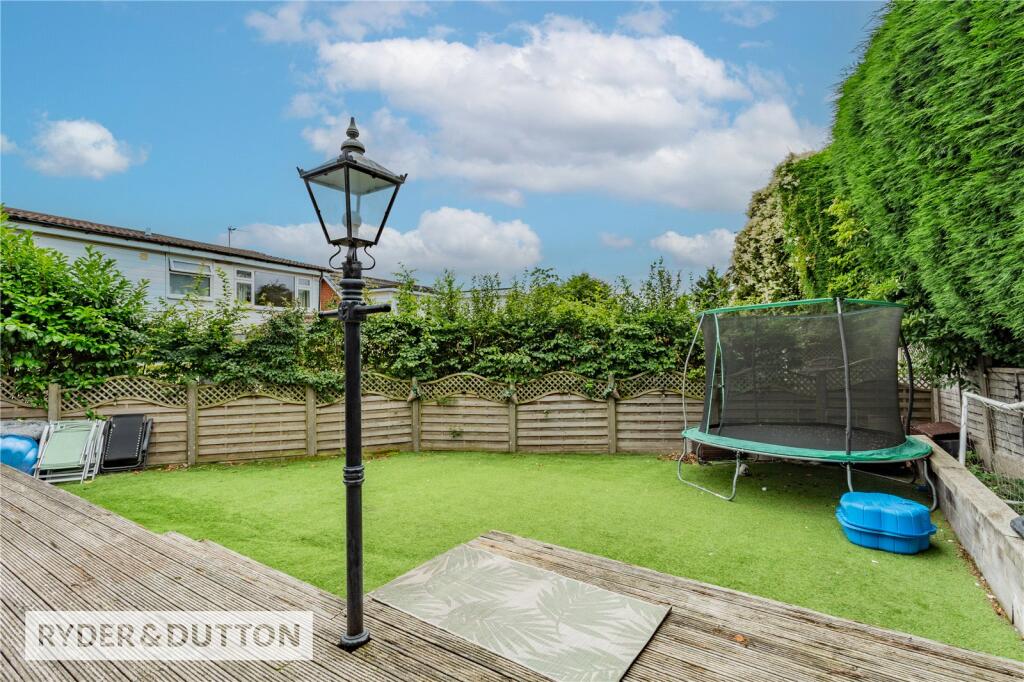 Denbydale Way, Royton, Oldham, Greater Manchester, OL2 photo 3