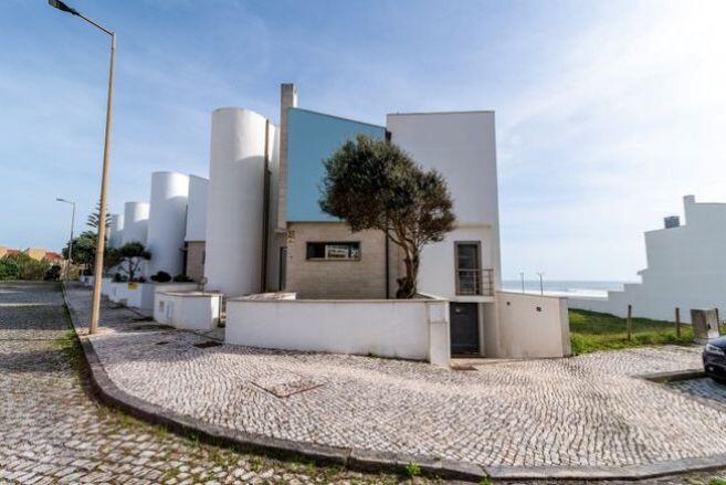 Main image of property: Buarcos, Beira Litoral