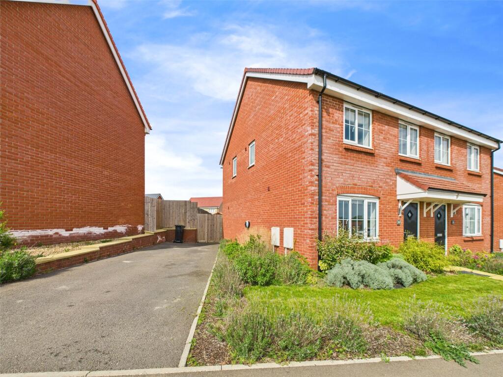 Main image of property: Emerald Avenue, Ipswich, Suffolk, IP1