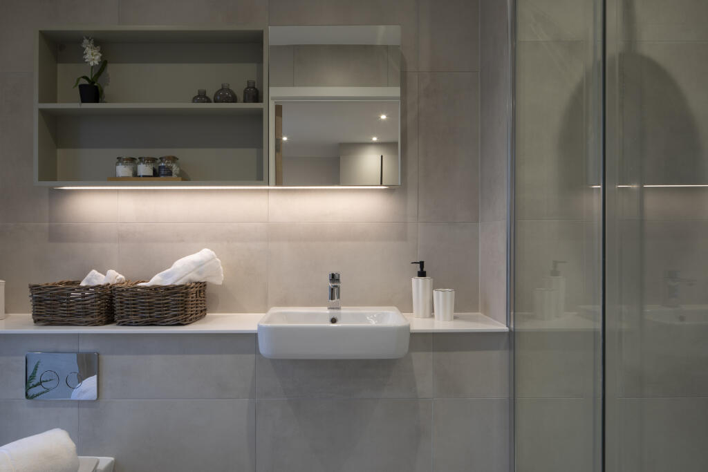 Apartment in London - More