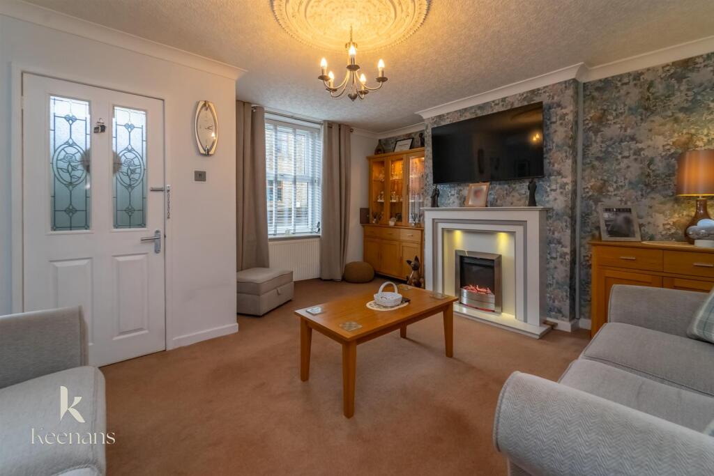 Main image of property: Burnley Road, Bacup