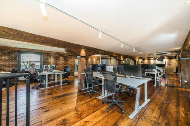 Office 2.jpg