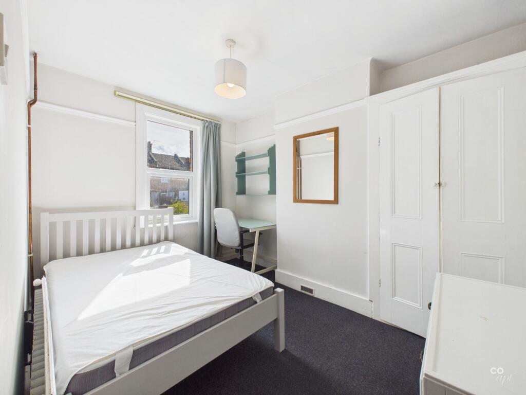 House in Brighton - View 4