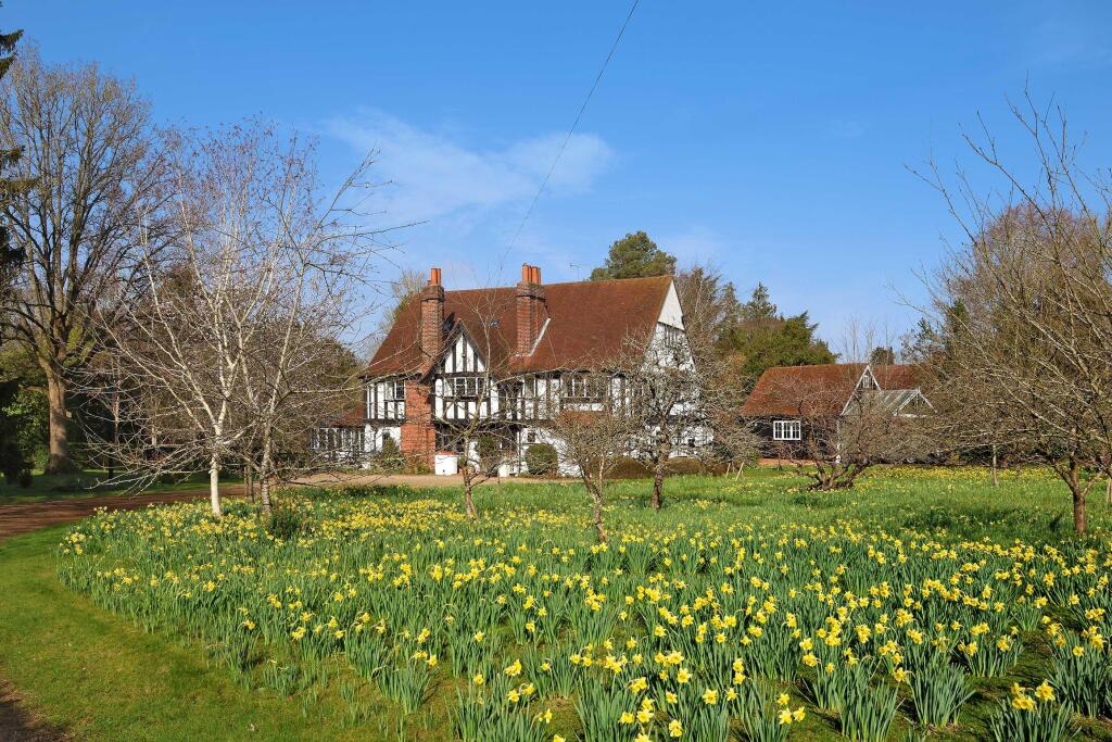 Main image of property: Common Road, Chorleywood, Rickmansworth, Hertfordshire WD3