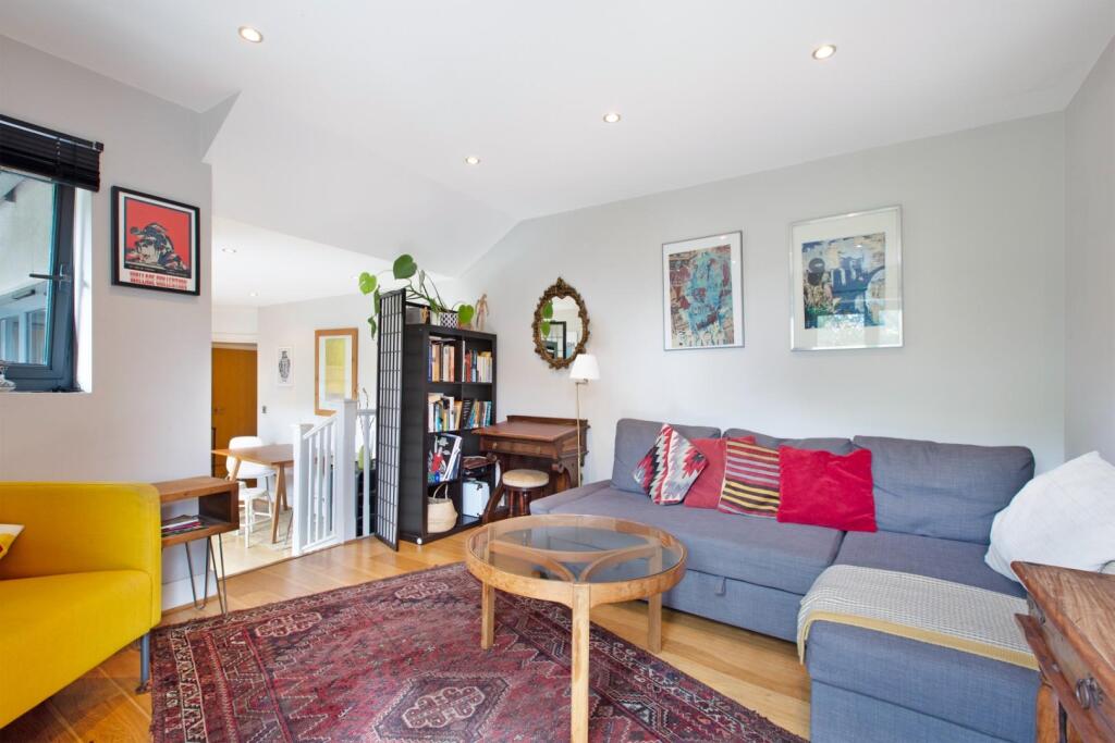 Apartment in London, Denmark Hill, Camberwell - View 2