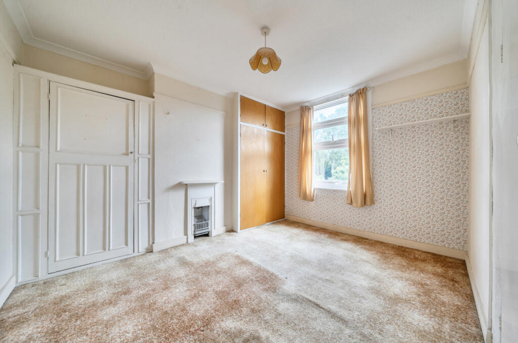 Hebe Road, Shoreham-by-Sea, West Sussex, BN43 - More