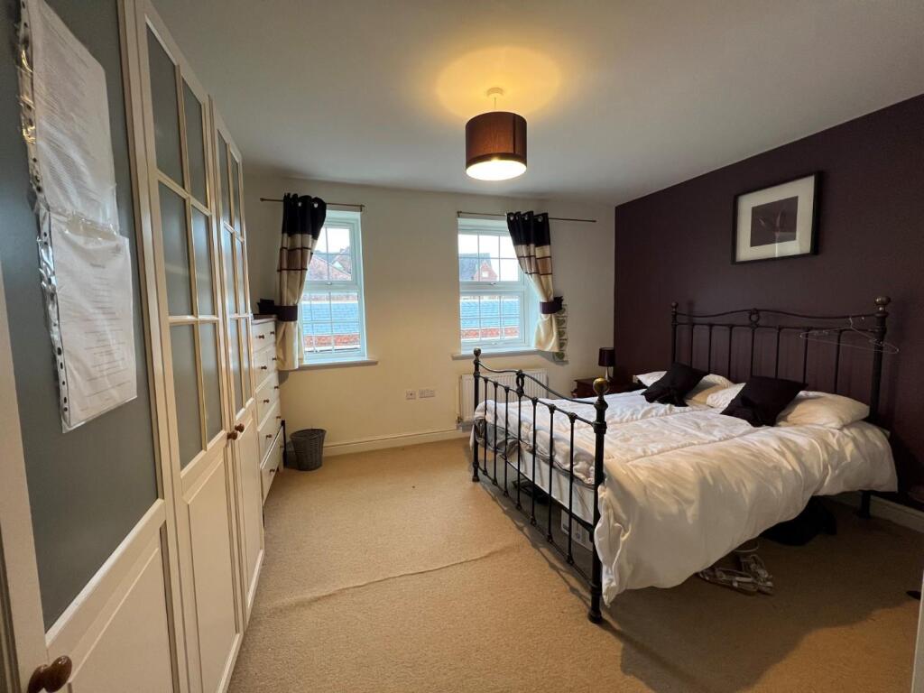 House in North Warwickshire, Coleshill - More