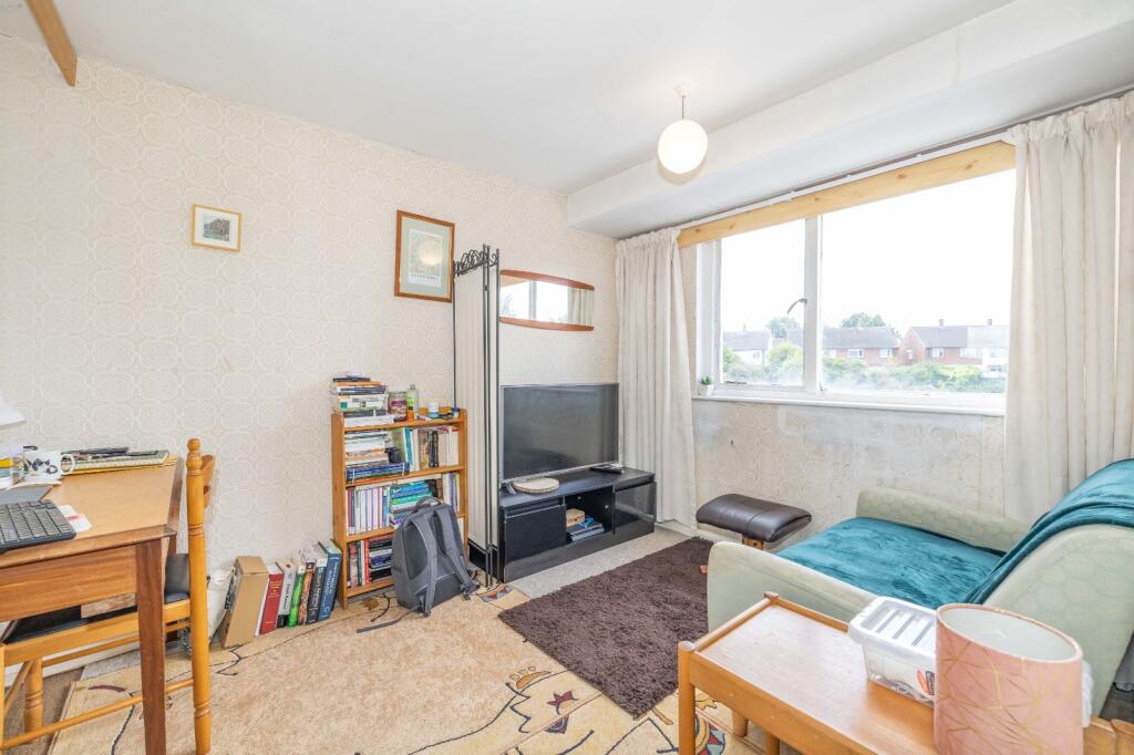 Rhodaus Close, Canterbury, Kent, CT1 photo 3