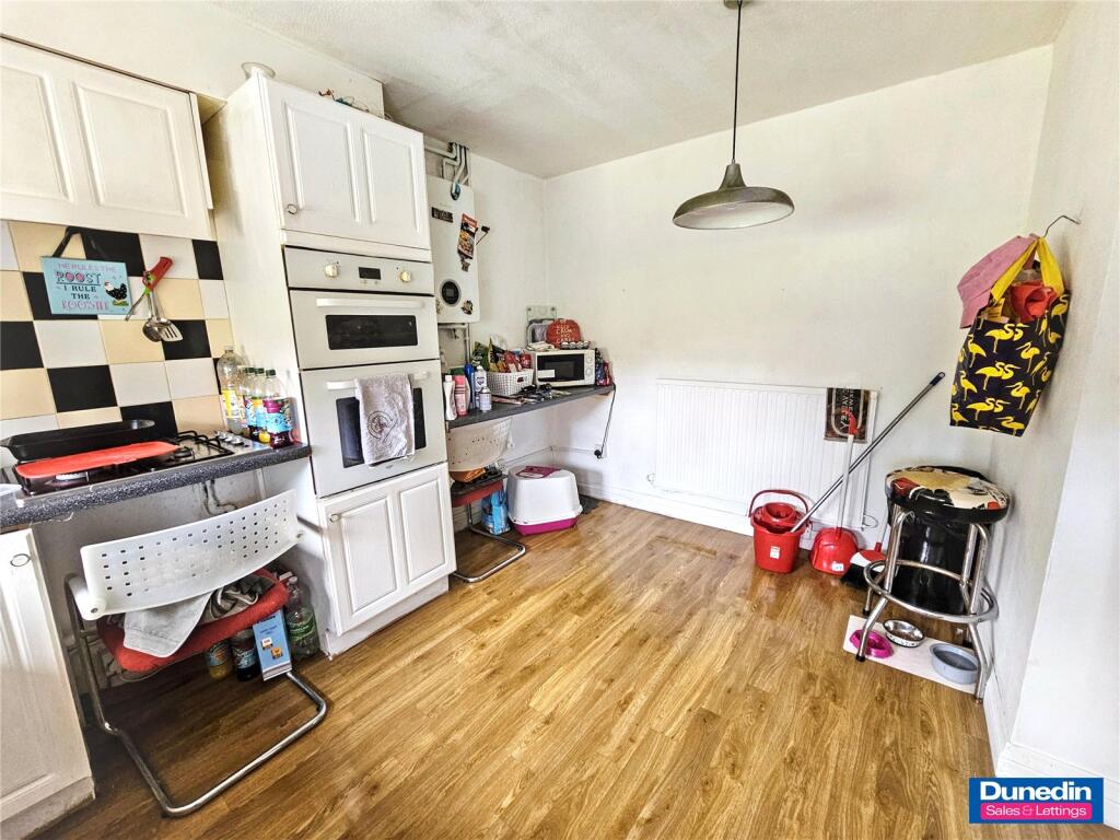Cranbourne Close, Frankely, B45 photo 4