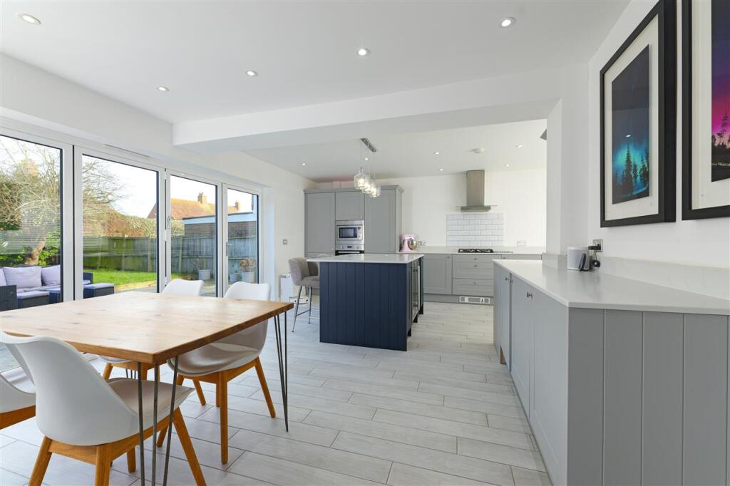 House in Canterbury - View 2