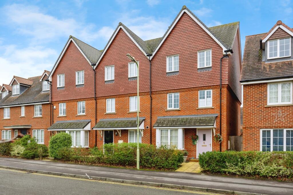 Main image of property: Canada Way, Liphook, Hampshire, GU30